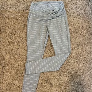 Athleta grey and white stripped leggings